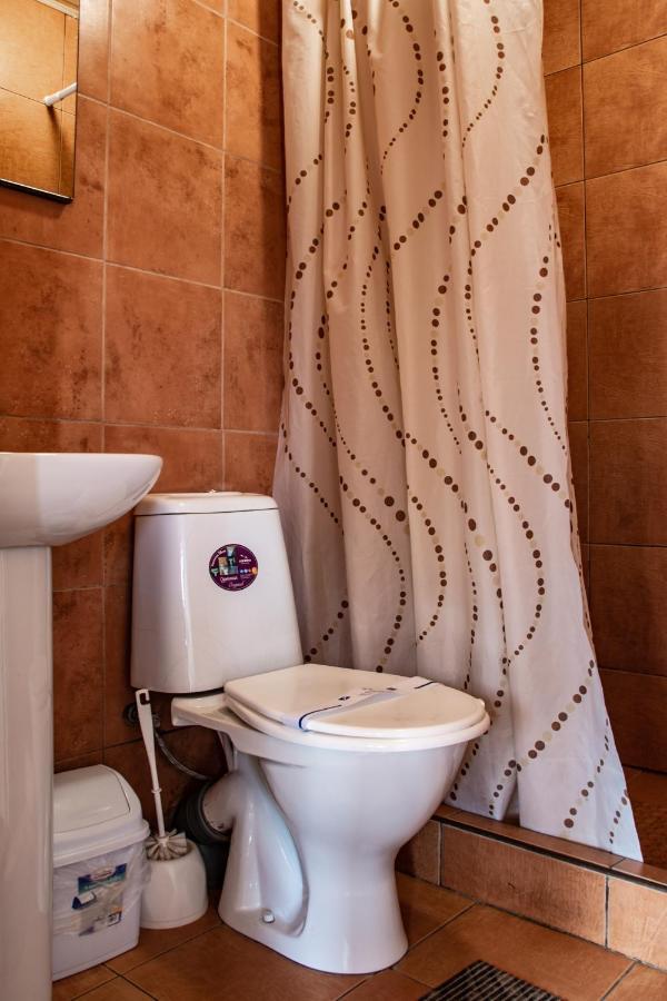 Bilya Richky Hotel Kamianets-Podilskyi Exterior foto